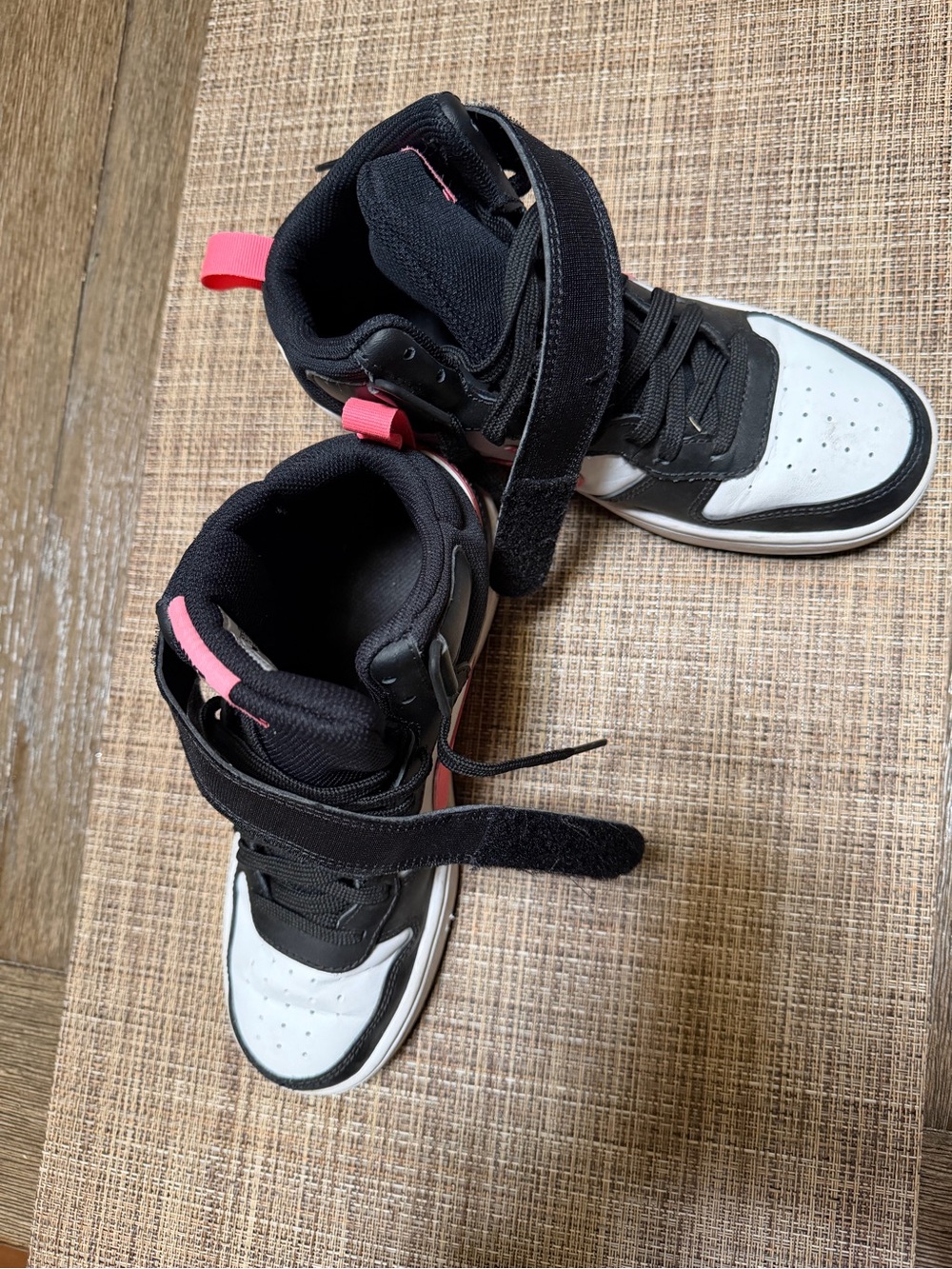 Nike Kids High-Top Sneakers in Black, White & Pink